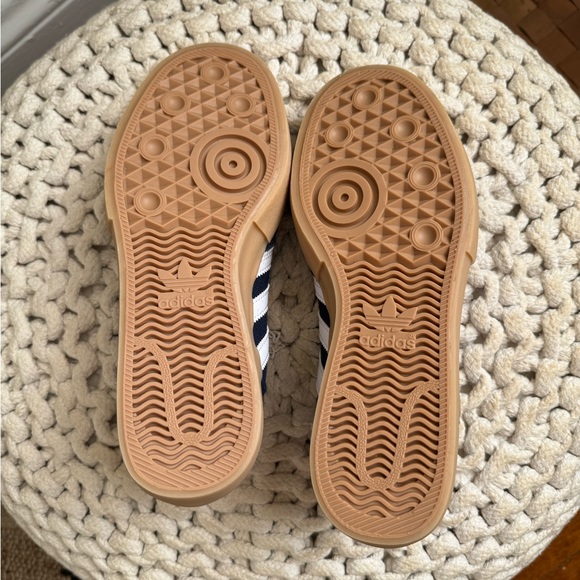 Adidas sneakers - Picture 12 of 13